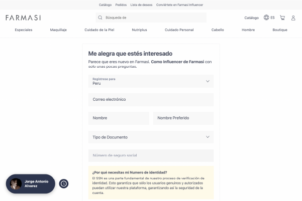 Captura de pantalla del formulario de Farmasi mostrando campos de información personal
